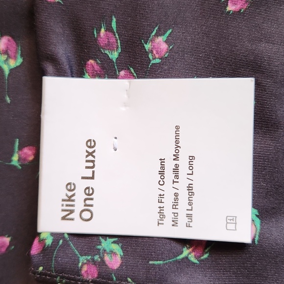 NWT Nike Dri-Fit One Luxe Leggings - Picture 4 of 7